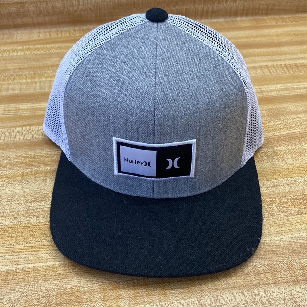 Hurley hat